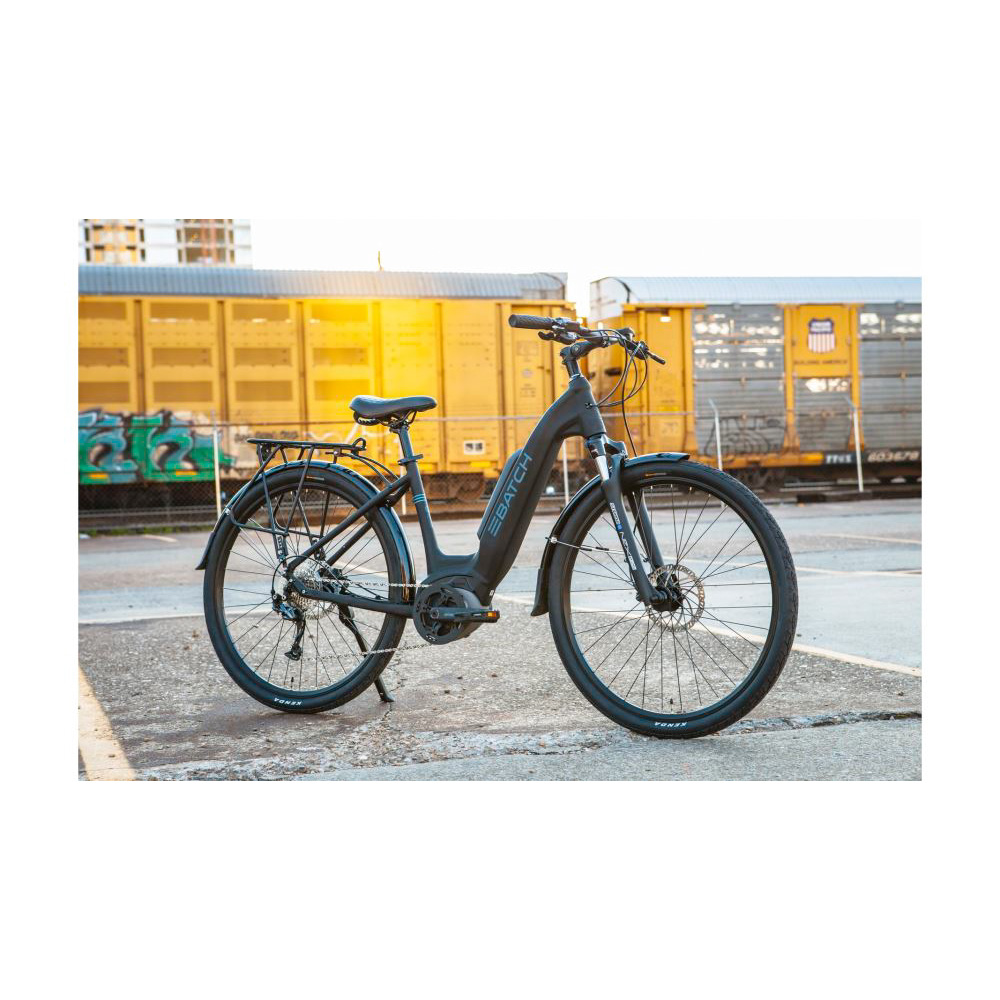 Batch Step-Thru Plus E-Bike 2022 - BLACK M/L 20"
